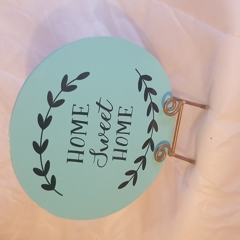 Wood rounds for decor or wall hanging